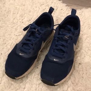 Nike boys sneakers